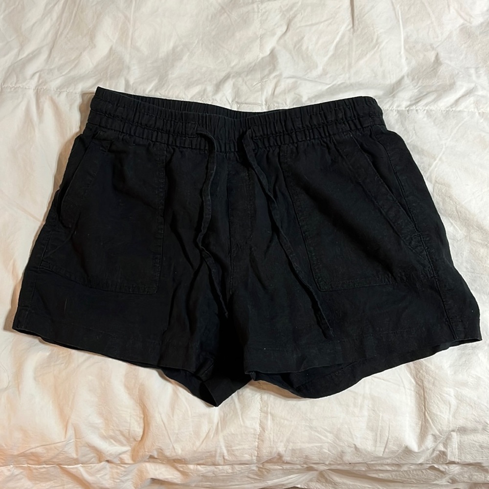Gap drawstring shorts